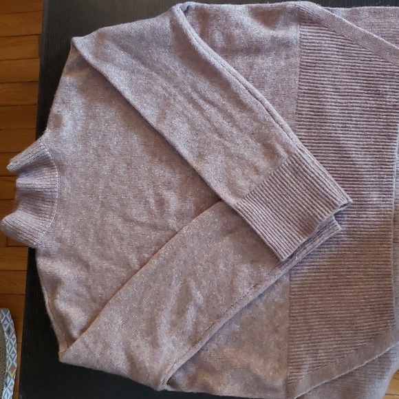 Vero Moss | Tan Oversized Mock Neck Sweater | Women's S | NWOT - Picture 3 of 5